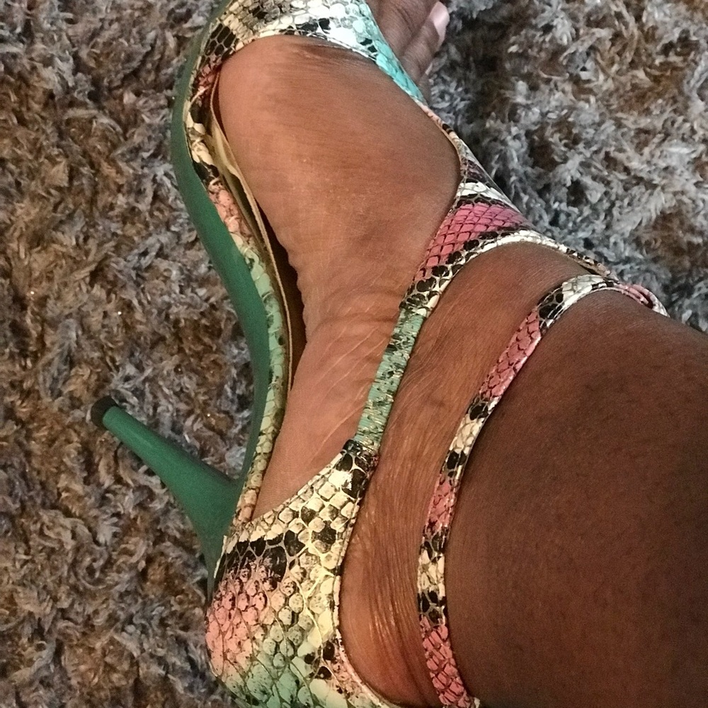 Multicolor heels - Picture 2 of 8